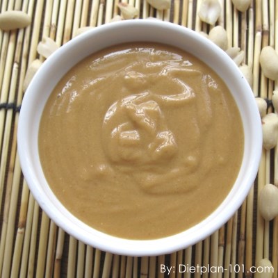 How to: Homemade Peanut Butter with Olive Oil (Video)
